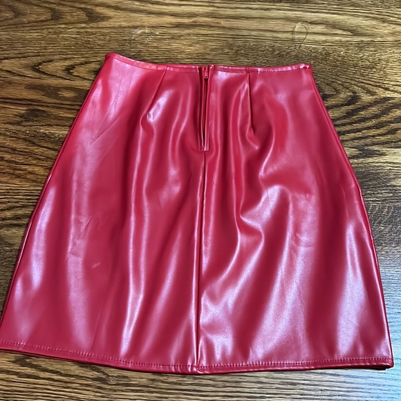 Women’s skirt - Picture 5 of 11